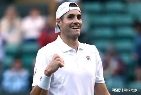 在西班牙足 在西班牙足