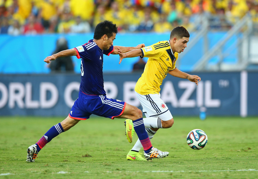 亚马尔：外界一直在说我的腹股沟痛和心情不好，那些全是假的