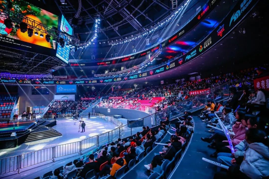 继续放大萨 继续放大萨