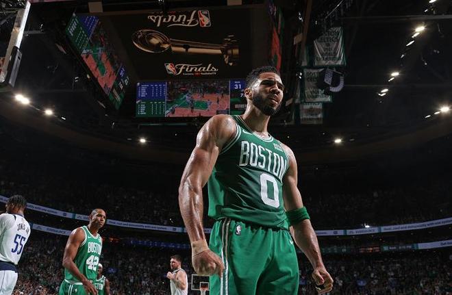 语境下更显 语境下更显